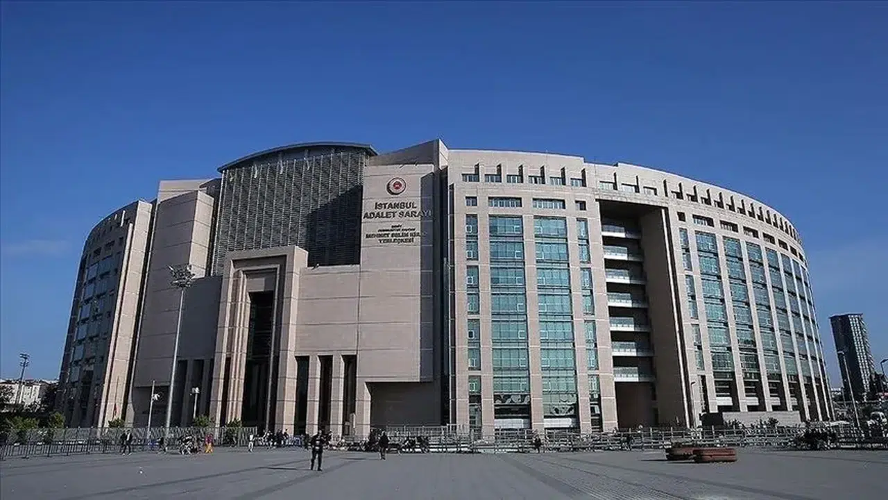 İBB'ye yönelik yolsuzluk soruşturmasında dört şüpheli için tutuklama istendi