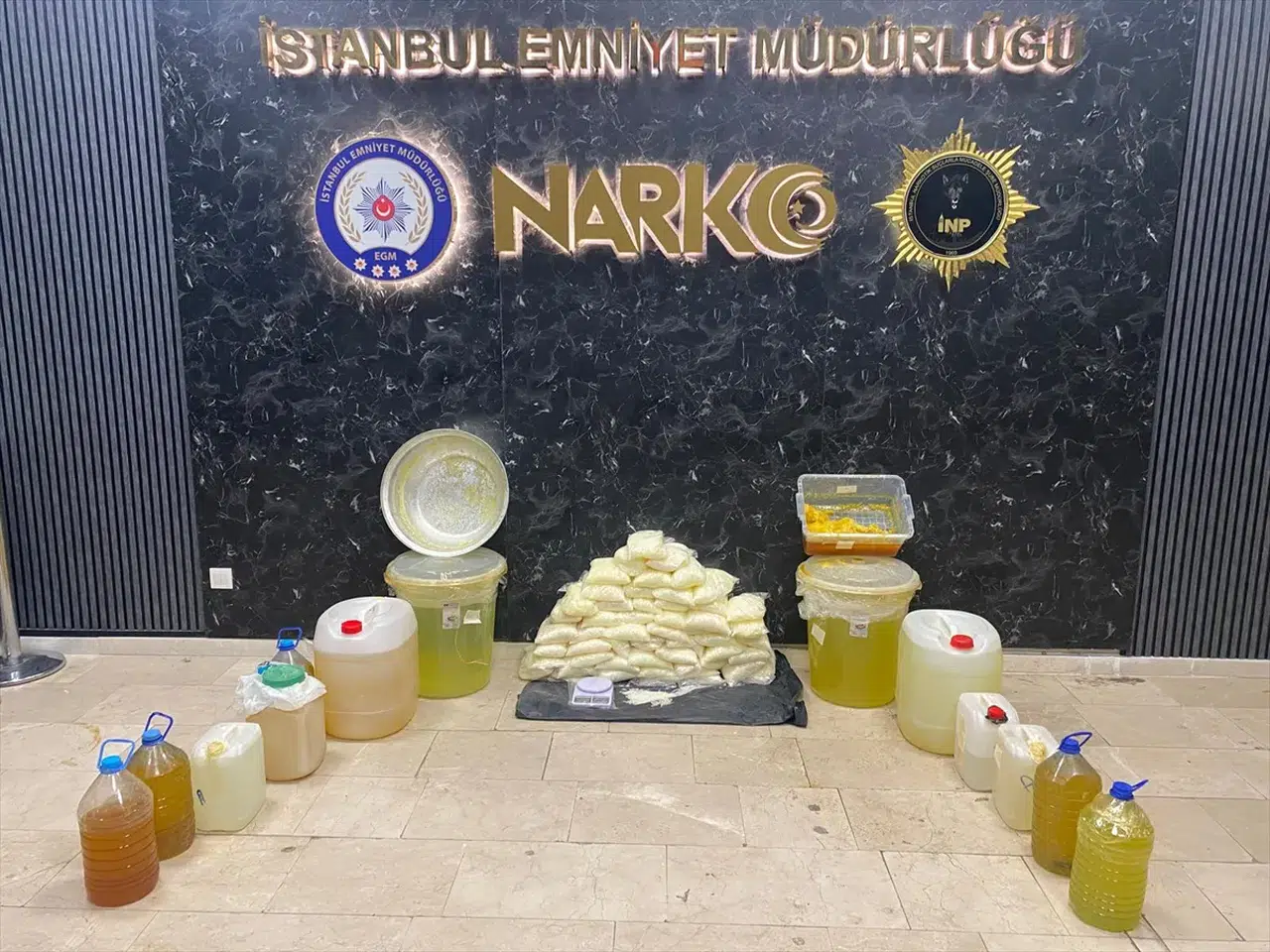 İstanbul’da narkotik operasyonu: 178 kilo metamfetamin ele geçirildi