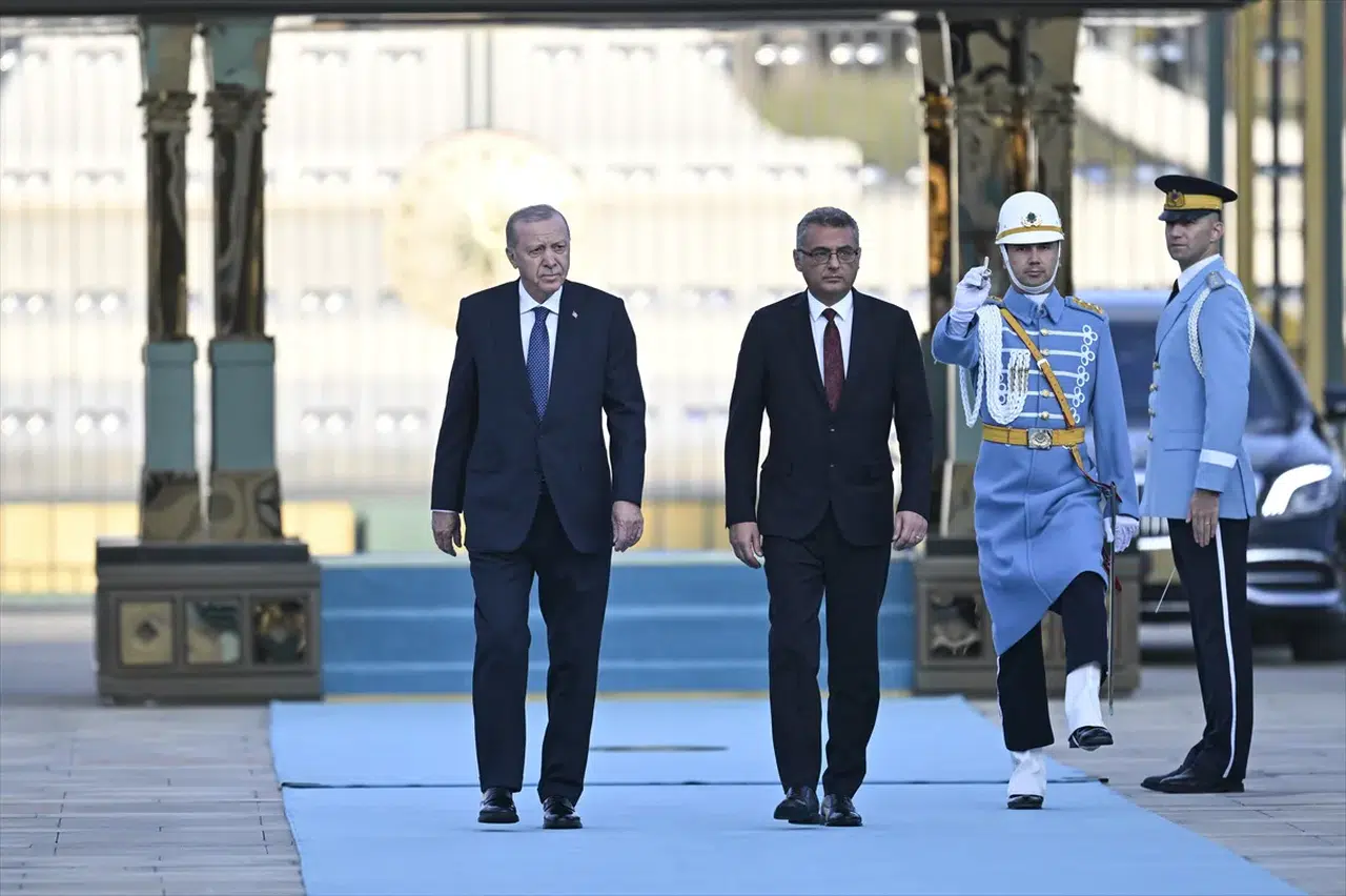 KKTC Cumhurbaşkanı Erhürman, Cumhurbaşkanı Erdoğan tarafından resmi törenle karşılandı