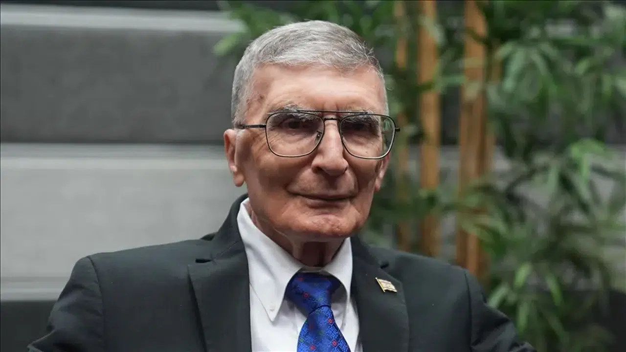 Prof. Dr. Aziz Sancar ilk kez kendi adına düzenlenen ödül töreninde