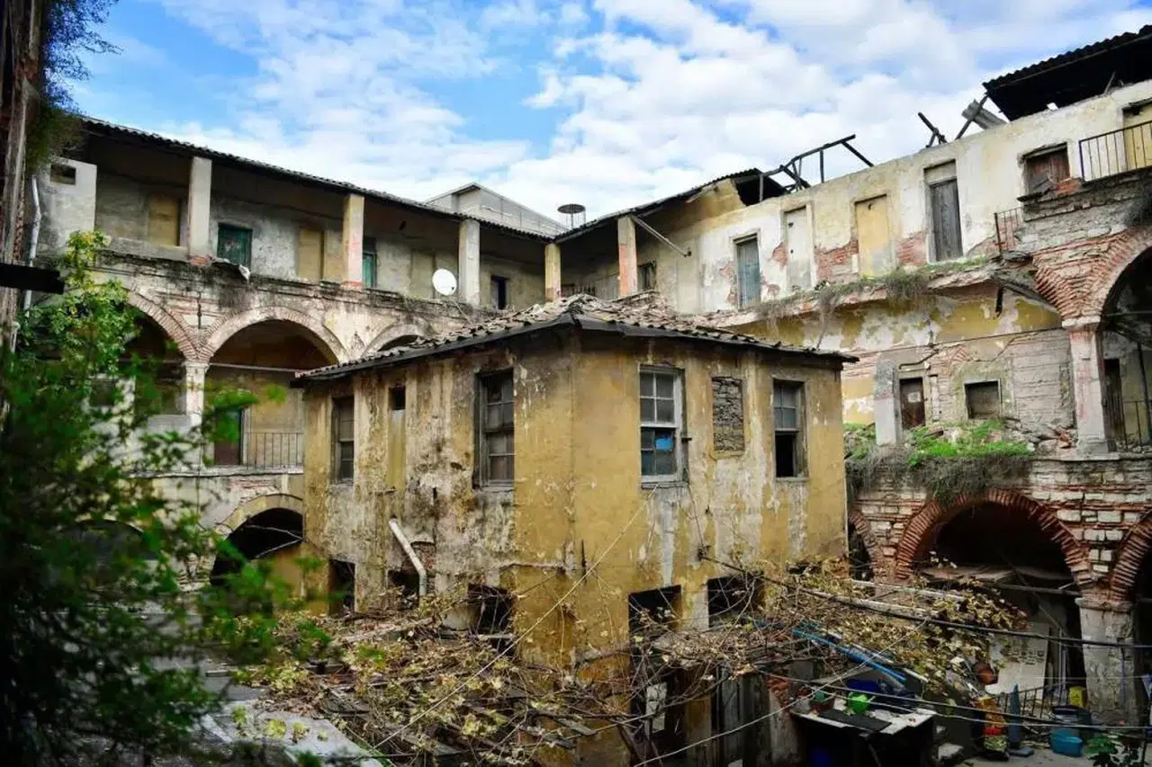 Şekerci Han’da restorasyon süreci başladı