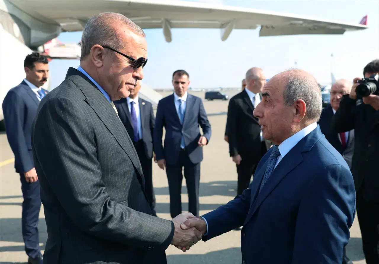 Cumhurbaşkanı Erdoğan, Zafer Günü törenleri için Bakü'de