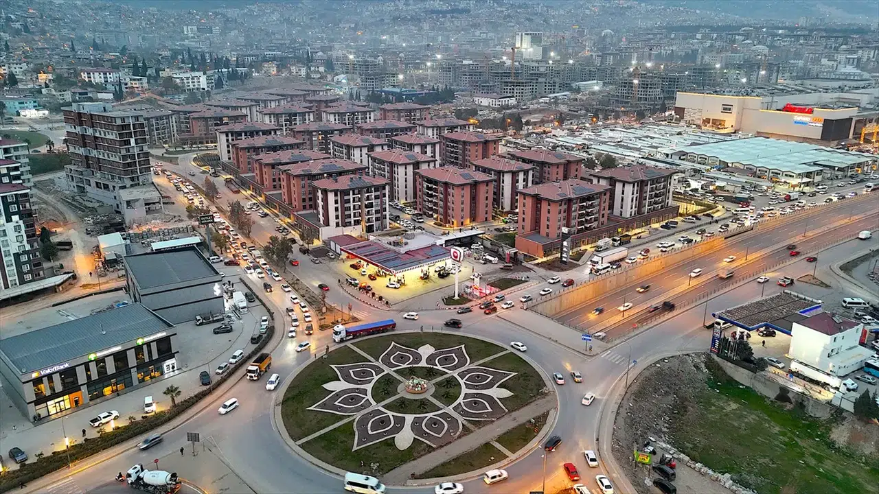 Ebrar Sitesi yerine inşa edilen Anka Konutları’nda yaşam başladı