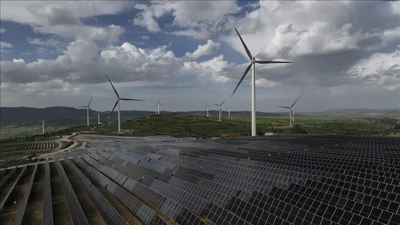 Türkiye yenilenebilir enerji dönüşümünde hızla ilerliyor