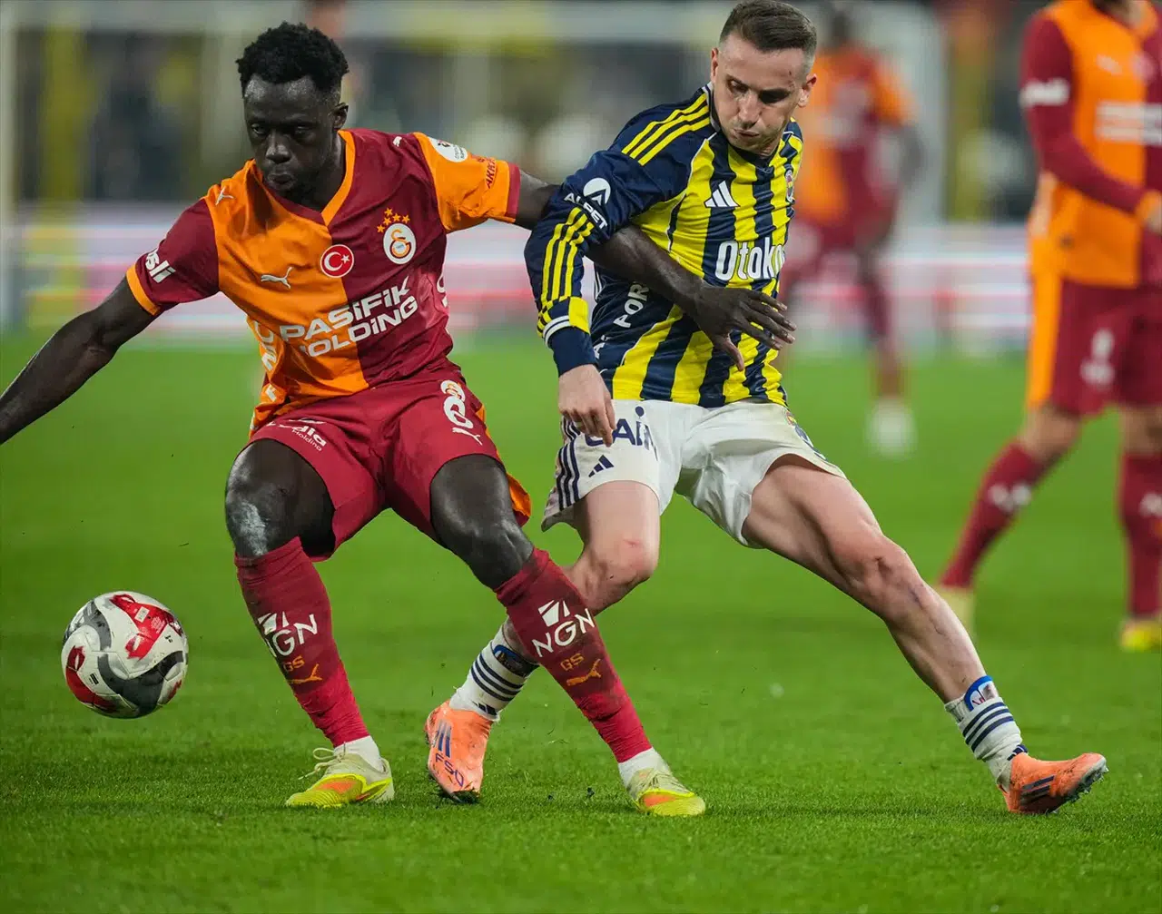 Kadıköy'de dev derbide puanlar paylaşıldı