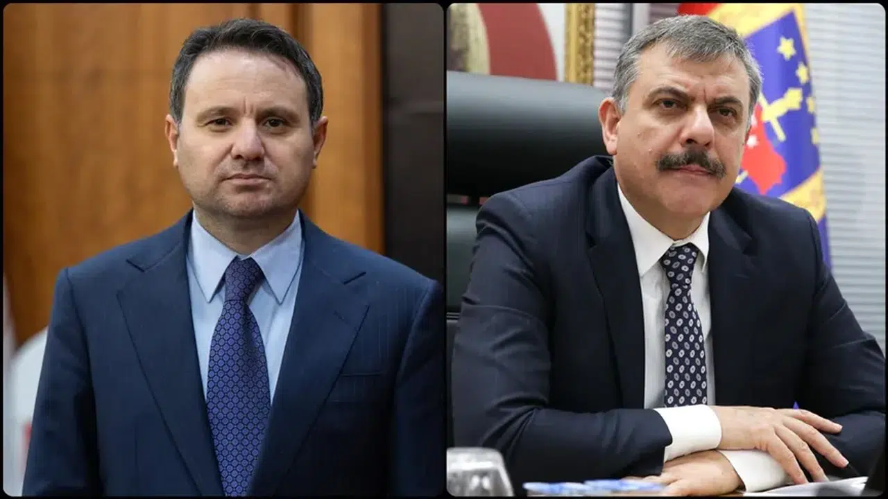 Meclis'te yeni bakanlar için yemin töreni