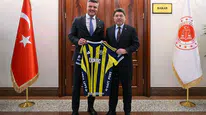 Fenerbahçe'den Adalet Bakanlığı ziyareti ve forma imzası açıklaması