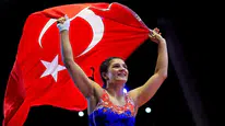 Milli güreşçimiz Nesrin Baş ikinci kez Avrupa şampiyonu