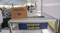 Fenerbahçe'de tarihi kongre başladı: Başkan yarın belli olacak
