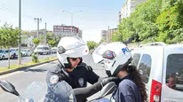 Diyarbakır’da okulları karıştıran öğrenciler polis eşliğinde sınava yetiştirildi