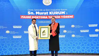 Bakan Kurum'a Selçuk Üniversitesi’nde fahri doktora ünvanı verildi