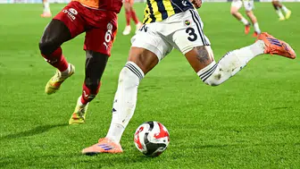 Galatasaray ve Fenerbahçe karşı karşıya