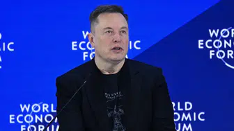 Elon Musk, yapay zekanın 5 yıl sonra "insanlıktan daha akıllı" olacağını söyledi