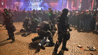 Avrupa'da kanlı yılbaşı: Onlarca ölü ve yüzlerce gözaltı