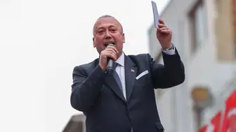 Uşak Belediye Başkanı Özkan Yalım görevden uzaklaştırıldı