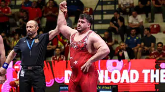 Rıza Kayaalp'ten rekor: 13. kez Avrupa şampiyonu olarak tarihe geçti