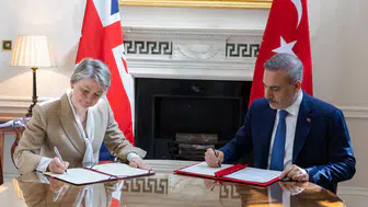 Türkiye ile İngiltere arasında yeni dönem: Stratejik Ortaklık Çerçeve Belgesi imzalandı