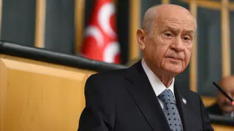 MHP lideri Bahçeli'den dünyaya mesaj: "Küresel sistemin sütunlarında çatlaklar belirginleşiyor"