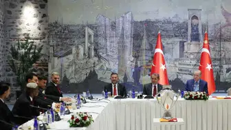 Cumhurbaşkanı Erdoğan, Galatasaray’ı Külliye’de kabul etti