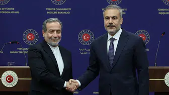 Bakan Fidan ile İranlı mevkidaşı Arakçi arasında kritik görüşme