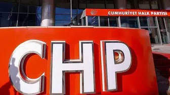 CHP Genel Merkezi önünde kurultay kararı sonrası gerginlik