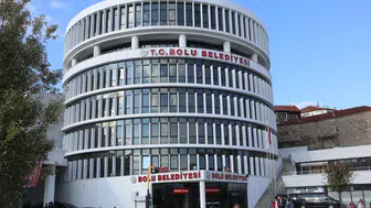 Bolu Belediyesinde "irtikap" operasyonu: Tanju Özcan için 263 yıla kadar hapis istemi