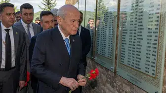 MHP lideri Devlet Bahçeli'den Kızılcahamam'da 'Ülkücü Şehitler Anıtı'na anlamlı ziyaret