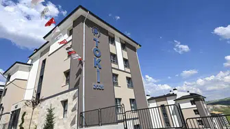 TOKİ’nin satışa sunacağı yaklaşık 20 bin konuta ilişkin merak edilen sorular 10 başlıkta yanıtlandı