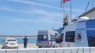 Karadeniz'de Türk bayraklı balıkçı teknesine saldırı: 1 ölü, 4 yaralı