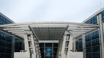 İstanbul merkezli "şike" operasyonunda yakalanan 82 zanlı adliyede