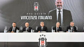 Beşiktaş'ta Vincenzo Italiano dönemi resmen başladı: "Büyük bir takıma geldiğim için çok mutluyum"