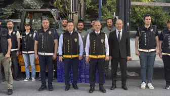 İstanbul'da dev narkotik operasyonu: Tır dorsesindeki zuladan 130 kilogram eroin çıktı