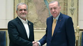 Cumhurbaşkanı Erdoğan, İran Cumhurbaşkanı Pezeşkiyan ile görüştü