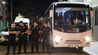 Seferihisar Belediyesindeki rüşvet soruşturmasında Belediye Başkanı İsmail Yetişkin ve 19 şüpheli adliyede