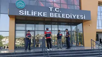 CHP'li Silifke Belediyesine operasyon: Başkan dahil çok sayıda isim gözaltında