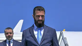 Suriye lideri Ahmed Şara'dan Türkiye ve Körfez'e teşekkür