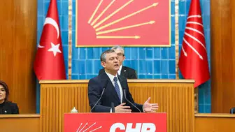 Özgür Özel'den CHP kürsüsünde veda mesajı: "Her son bir başlangıçtır"