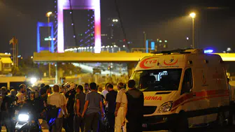 Milli iradenin zaferi: 15 Temmuz gecesi saat saat yaşanan ihanet ve direniş