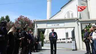 Cumhurbaşkanı Erdoğan'dan Cuma namazı sonrası açıklamalar: "Ayasofya'yı alemi İslam'a kavuşturma şerefine nail olduk"