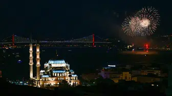 İstanbul'da orman yangınlarına karşı yeni önlem: Havai fişek ve meşale kullanımı yasaklandı