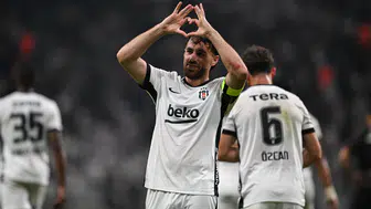 Beşiktaş Midtjylland’ı kaptan Orkun Kökçü’nün golüyle devirdi