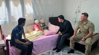 Şanlıurfa'da sahipsiz köpeklerin saldırdığı 8 yaşındaki çocuk yaralandı