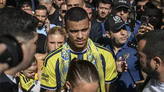 Fenerbahçe’nin yeni transferi Mason Greenwood İstanbul’a geldi