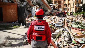 Türkiye’nin desteklediği Venezuelalı arama kurtarma ekibi deprem bölgesinde görev başında
