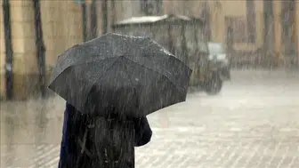 İstanbul’da sağanak etkili oldu: Bazı ilçelerde su birikintileri oluştu