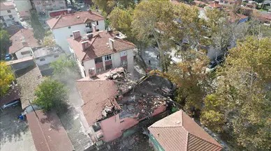 Bakan Kurum açıkladı: Sındırgı'da 760 bağımsız bölüm hasarlı