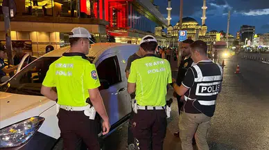 “Huzur İstanbul” denetimi: 1022 kişi gözaltına alındı