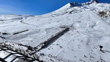 Kayak sezonu Erciyes’te resmen açıldı