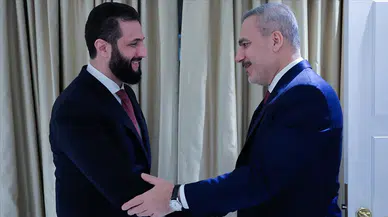 Şam'da kritik zirve: Hakan Fidan, Ahmed Şara ile bir araya geliyor