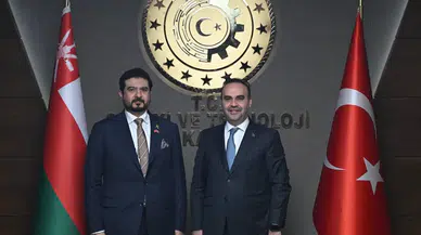 Bakan Kacır, Umman Ticaret Bakanı Yousef ile görüştü